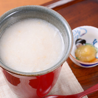 飲み物もマクロビオテック。健康に気を使った美味しい品揃え