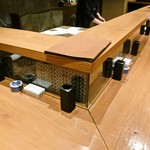 天草大王専門店 とさか - 内観というかカウンター