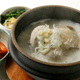 ～身体に美味しい古代王朝料理”参鶏湯（サムゲタン）”～