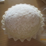 パン処 とと屋 - 酒粕あんぱん？