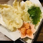 錦江湾 - キスの天ぷら。