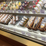 プティ・スリール - 内観