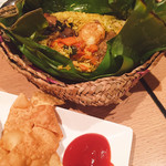 スパイシービストロ タップロボーン 南青山本店 - 