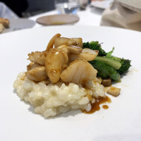 recte - 噴火湾 帆立 押し麦 / アルデンテの食感が印象的な押し麦のリゾット