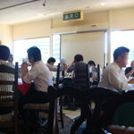 ザ・ティフィン - 12時過ぎには満席の賑わいでした