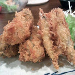 マゴコロ - 琵琶湖から泳いできたわかさぎの天ぷら三重県産牡蠣フライ