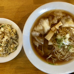 西村麺業 - ミニ炒飯、ワンタン麺