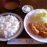 Iguru - ミックスフライ定食