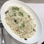 カレーリーブス カフェ＆レストラン - 