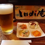 インディ庵 - 生ビール＆お通し。
