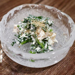 Magokura - 春菊と柿のクリーミー白あえ