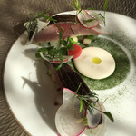 プレヴナンス - 鯖の燻製、燻製したクリームソース 脂がのった鯖。燻製の香りがほのかにします。 かなり好みの一品でした。