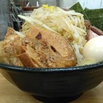 羅漢 - 横から見ても凄い