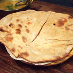 ダバ インディア - タンドーリロティ(420円)