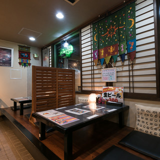 落ち着いた空間でディナーを楽しんで頂けます。