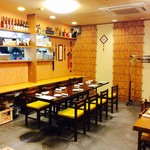 Shisen Ryouri Shingitei - 昔ながらの中華料理屋の雰囲気