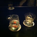 バー トライベッカ - 飲んでます。
