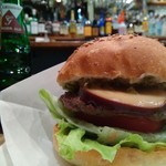 BEER&BURGER DARCY'S - 