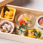 隠れ房 南青山店