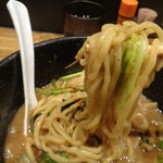 煮干し中華そば 一剣 - スープがよく絡む