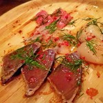 アルベ テッコ - 鰹、ホタテ、中トロ、平目のカルパッチョ