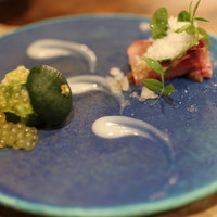 ルーデンス - 柚子　イワナの卵と海老のタルタル　鰤カルパッチョと昆布氷