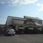 ニューサム・クック - お店の外観（駐車場側から）<2011.11月>