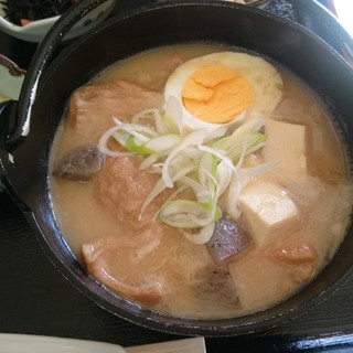 とろっとろ もつ煮 岡野食堂_2