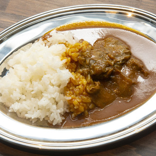 自慢のサイドメニューもたくさんご用意しております。