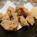 地鶏炭火焼 鶏扱説明所 - 軟骨唐揚げ。