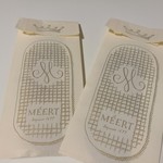 Méert Paris - 気品を感じる紙製パッケージには、原寸大ゴーフルの絵が