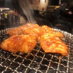 炭火焼ホルモン ぐう はなれ - 