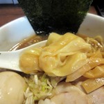 江戸前煮干中華そば　きみはん - わんたん