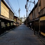 ラ・メゾン・ジュヴォー 京都祇園店 - 