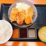 からやま - からやま定食（唐揚げ2個追加）