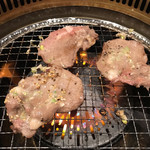 本格焼肉・韓国家庭料理 食辛房 - 