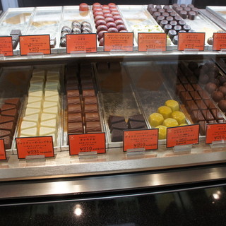 セルジュ・アレクサンドル_2