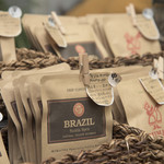 LAMBROS - ドリンク写真:コーヒー豆