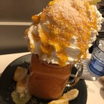 ヘッドクォーターズカフェ - 