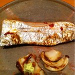 割烹 未能一 - 焼物、太刀魚の酒盗漬け
      