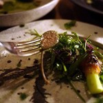 ザ タヴァン グリル＆ラウンジ - 