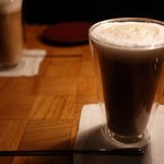 ザ タヴァン グリル＆ラウンジ - 