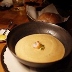 ザ タヴァン グリル＆ラウンジ - 