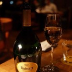 ザ タヴァン グリル＆ラウンジ - 