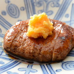 酒肴 くろ本 - 自家製鶏つくね