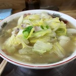 銀座たんめん - 野菜の甘みがしみ出たスープ