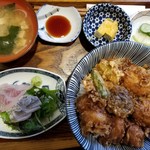 季節料理 すい舎 - 天丼定食(ウシハモと地野菜の天丼、刺身)