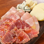 Assortment of 6 kinds of Prosciutto and cheese