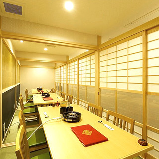 Enjoy a relaxing moment in a ``completely private room'' Japanese space.