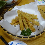 四ツ木製麺所 - フライド大根
